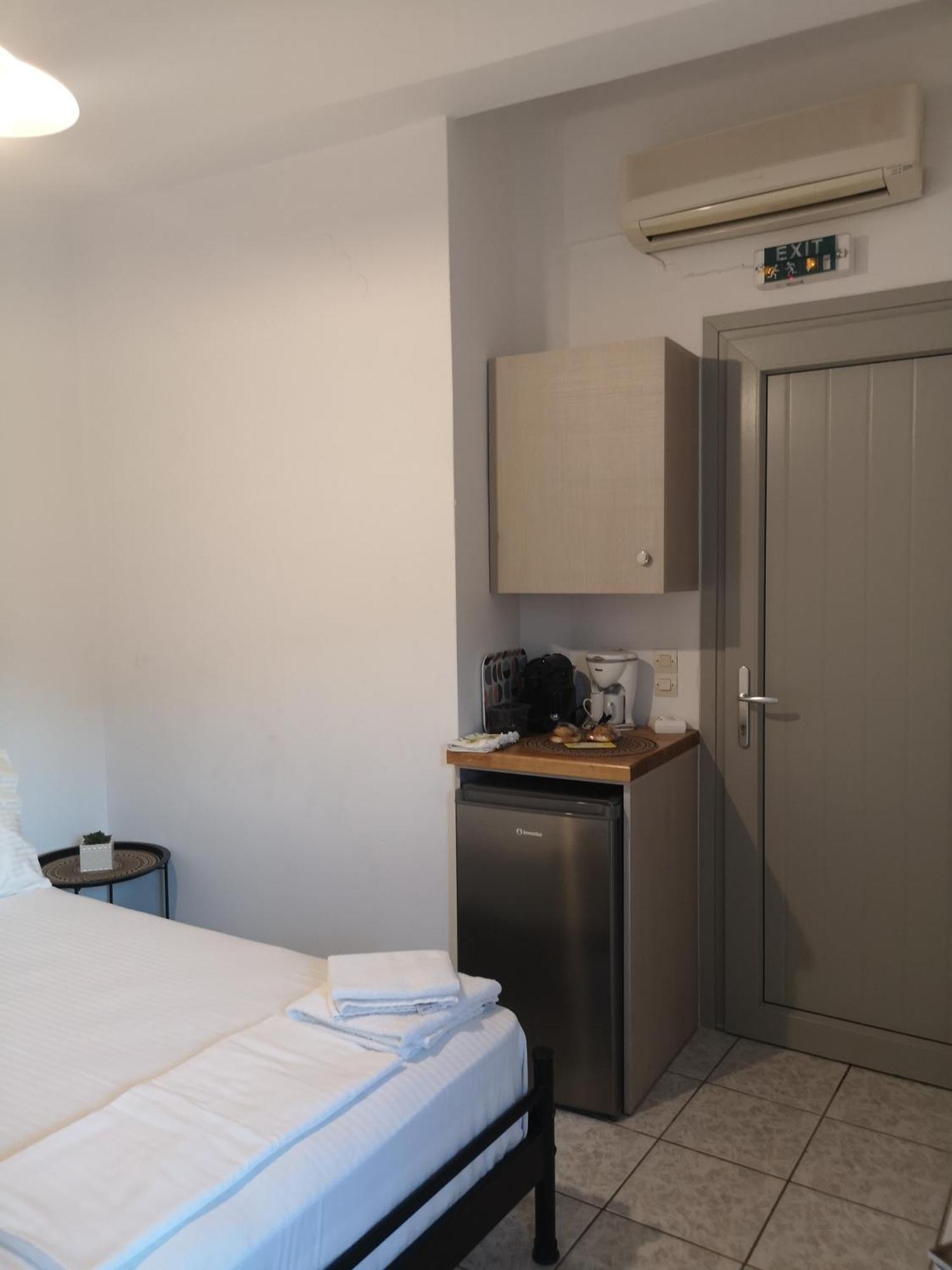 Platis Gialos  Lemonia Rooms 2 מראה חיצוני תמונה