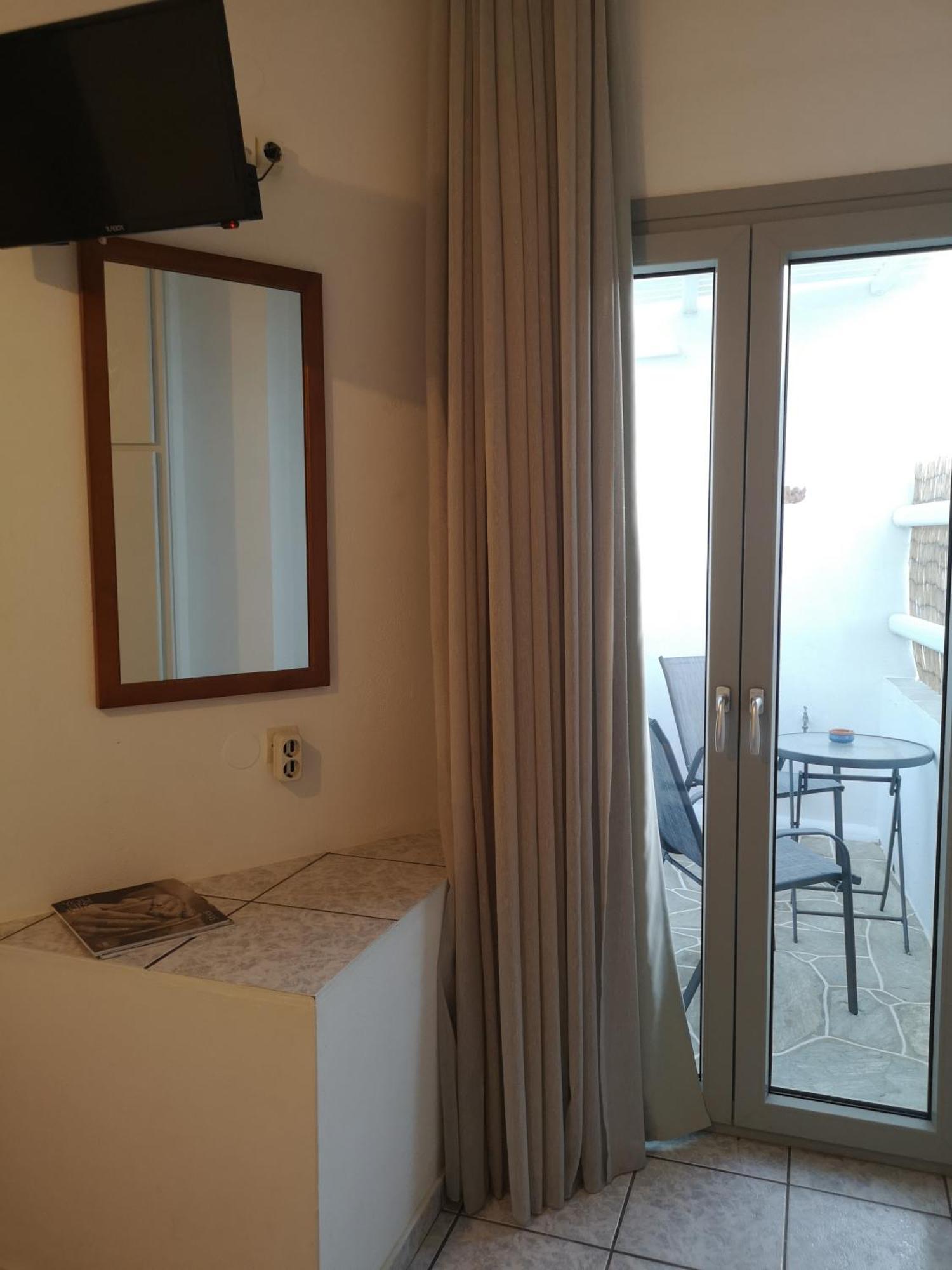 Platis Gialos  Lemonia Rooms 2 מראה חיצוני תמונה